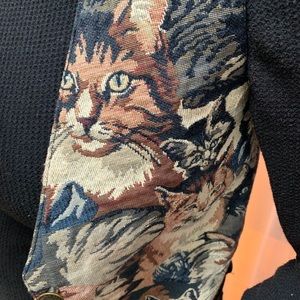Vintage 80’s/90’s Vest with Cats Design!